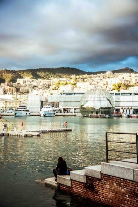 Апартаменти La Finestra Sul Cielo Del Porto Antico Di Genova Екстер'єр фото